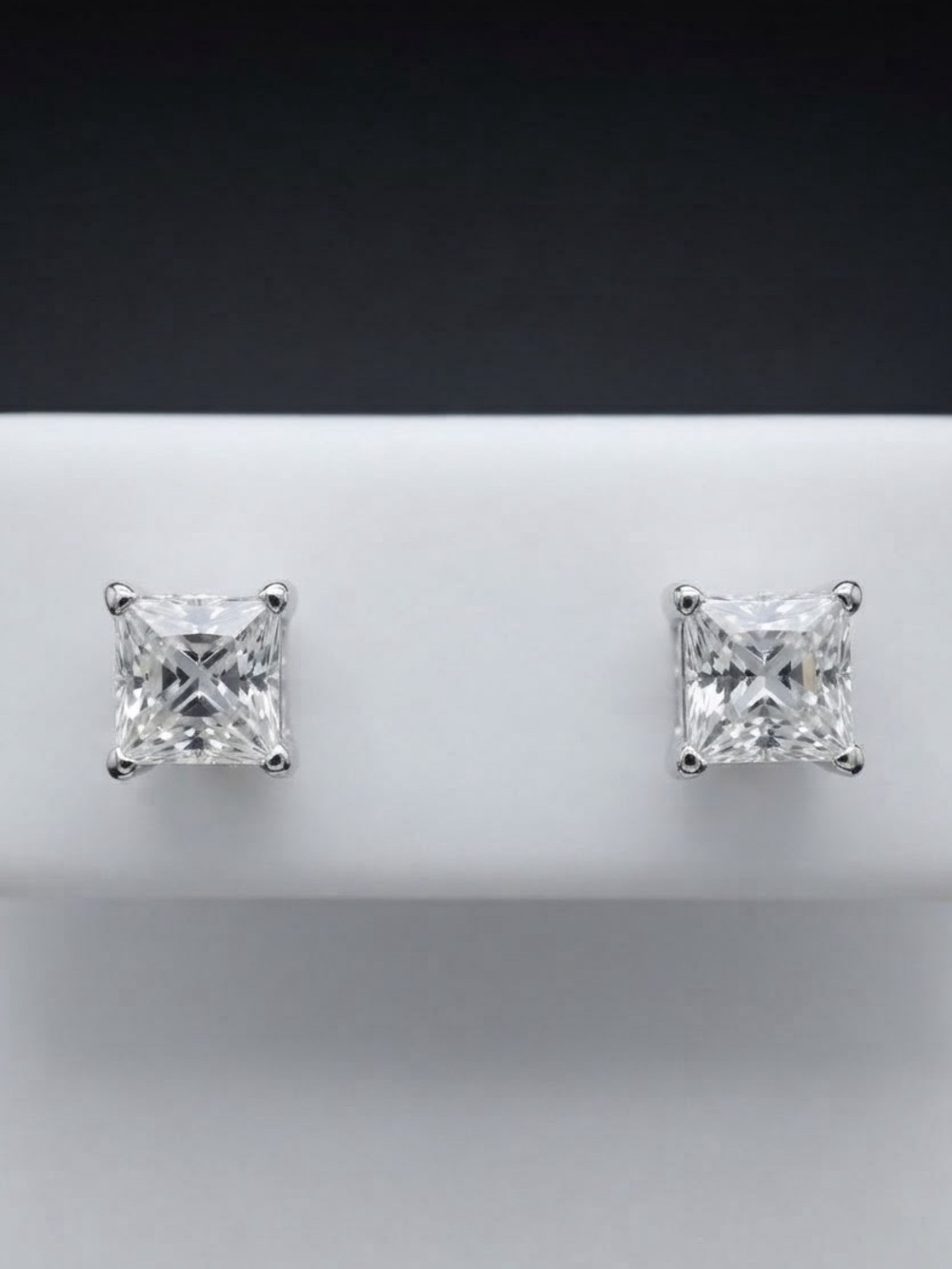 925 Sterling Silver Moissanite Solitaire Stud Earrings Set Princess 0.80CTW VVSD